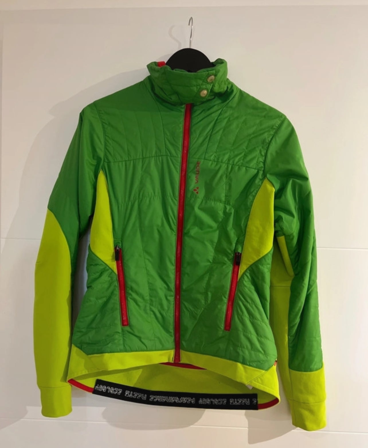 Rad- Jacke Vaude (S Damen) Primaloft grün