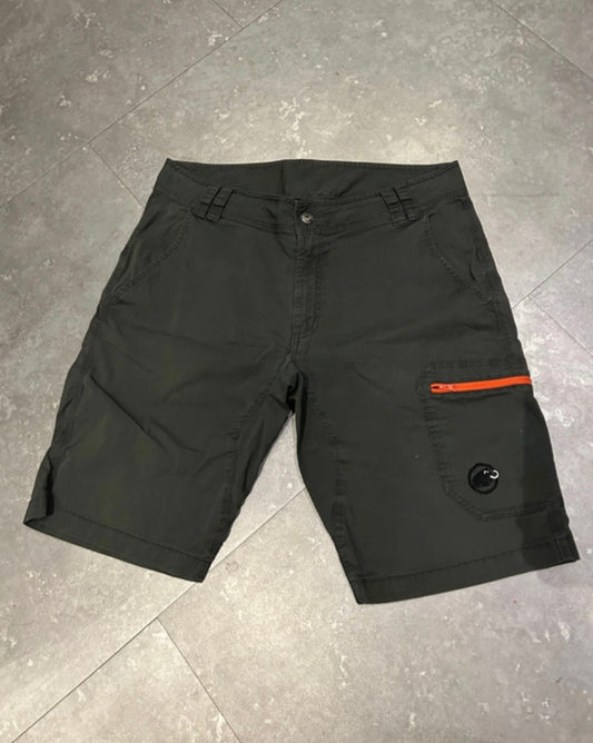 Kurze Kletterhose von Mammut (L-XL Herren) Shorts Baumwolle dunkelgrau