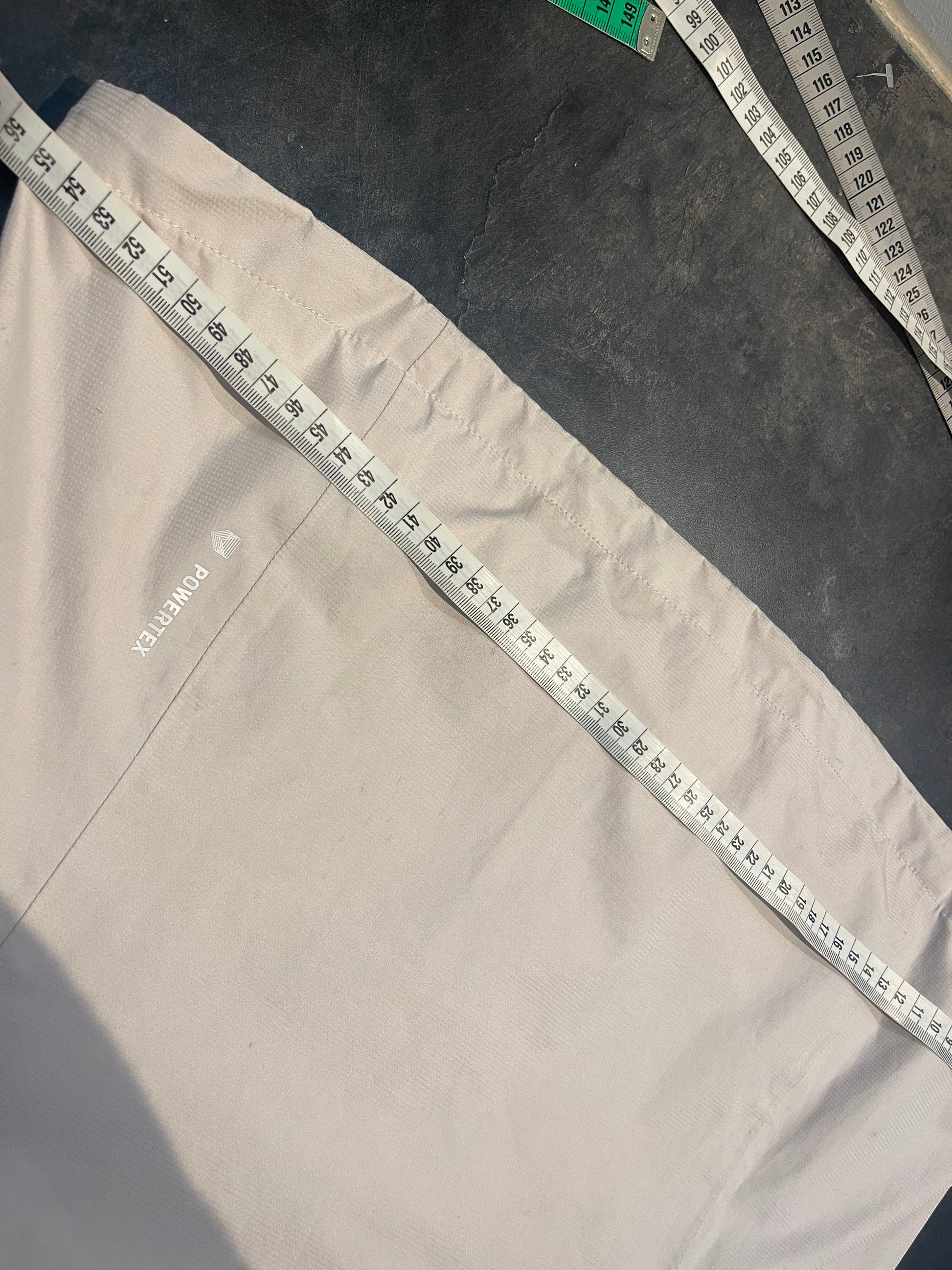 Regen Jacke von Salewa (L Damen) wasserdicht hellbeige / creme - wanderlich.com