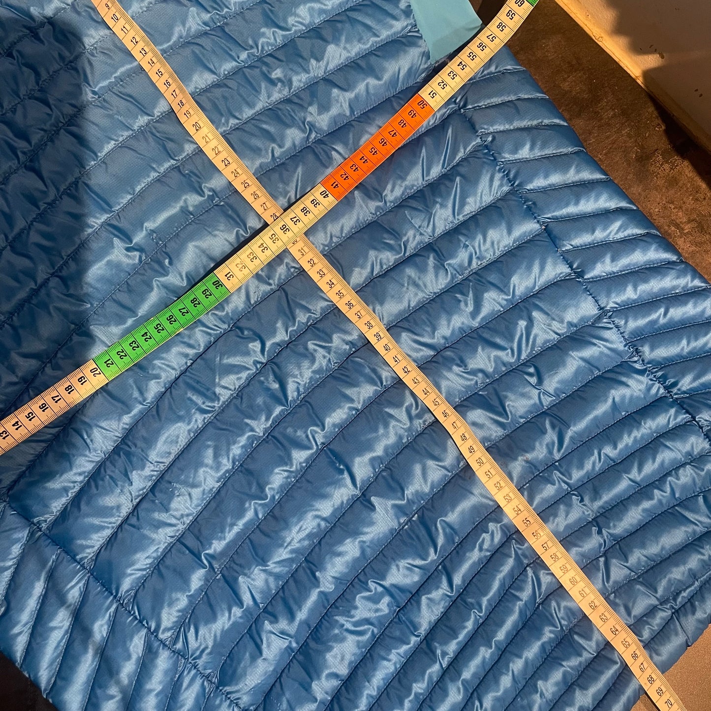 Daunen Jacke von Vaude (XL /52 Damen) wasserabweisend blau
