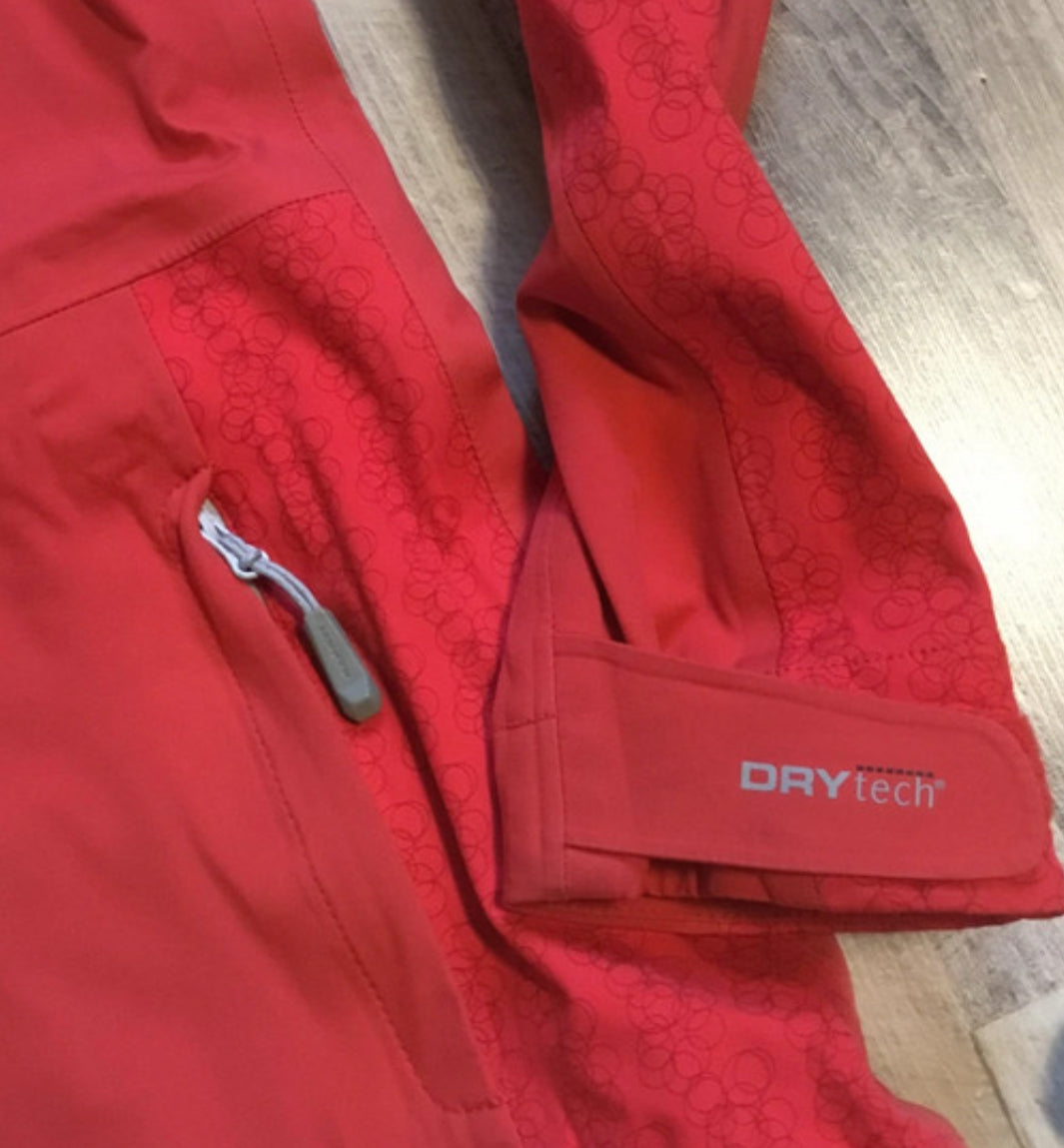 1,5 lagige Kapuzen Jacke von Mammut Dry-Tech (M Damen) rot