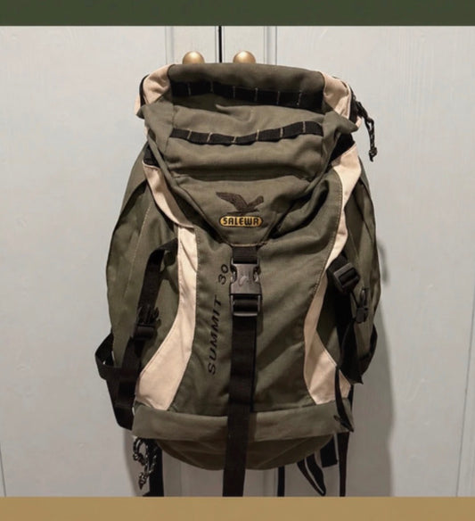 Rucksack von Salewa 30 Liter AirZone Rücken khaki