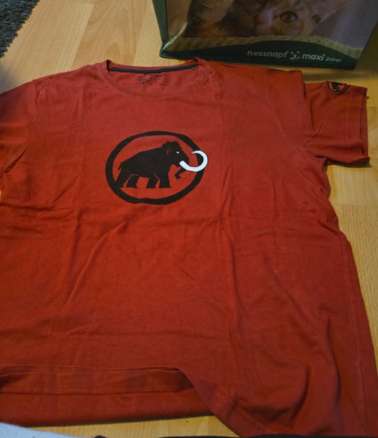 T-Shirt Mammut (XL / XXL Herren) aus Baumwolle rot mit Brustprint