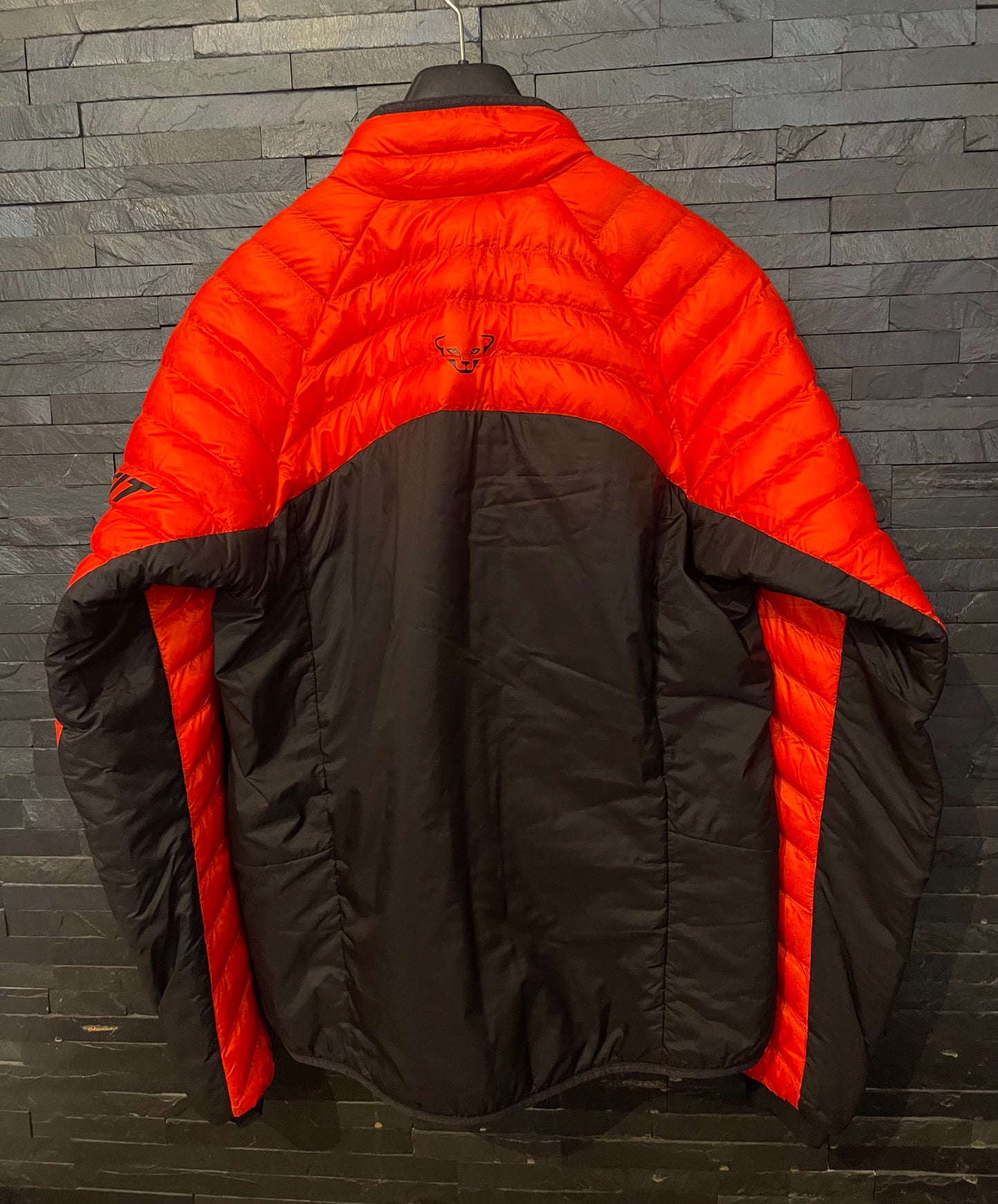 Isolation Jacke von Dynafit (M Herren) Kunstdaunen wasserabweisend orange