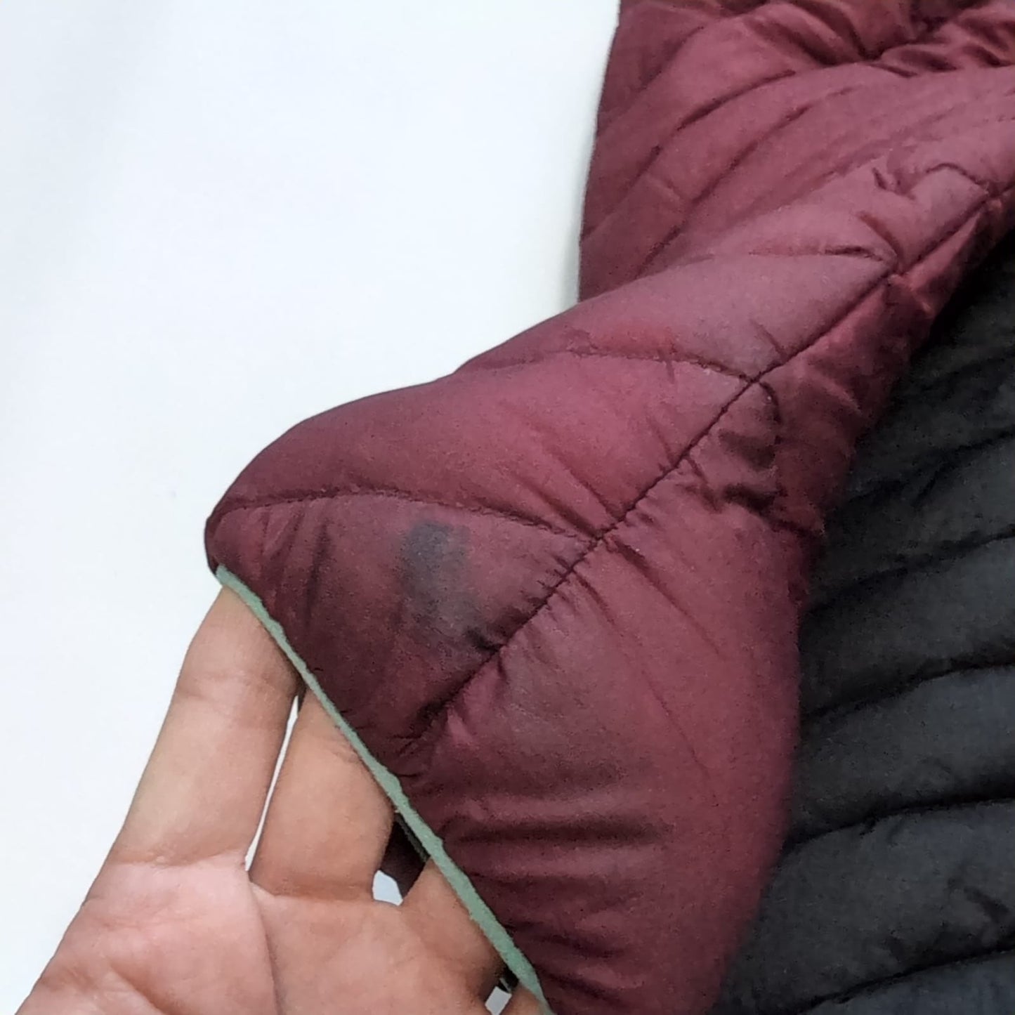 Isolations-, Daunen- Jacke von Dynafit (Damen L) Kapuze beere