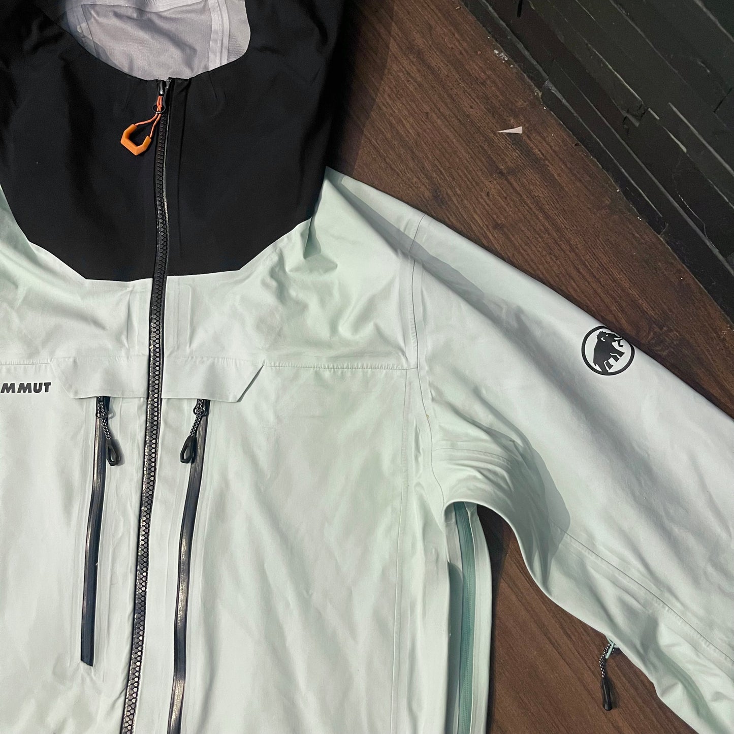 Alpine Jacke von Mammut (S Herren) mintgrün schwarz