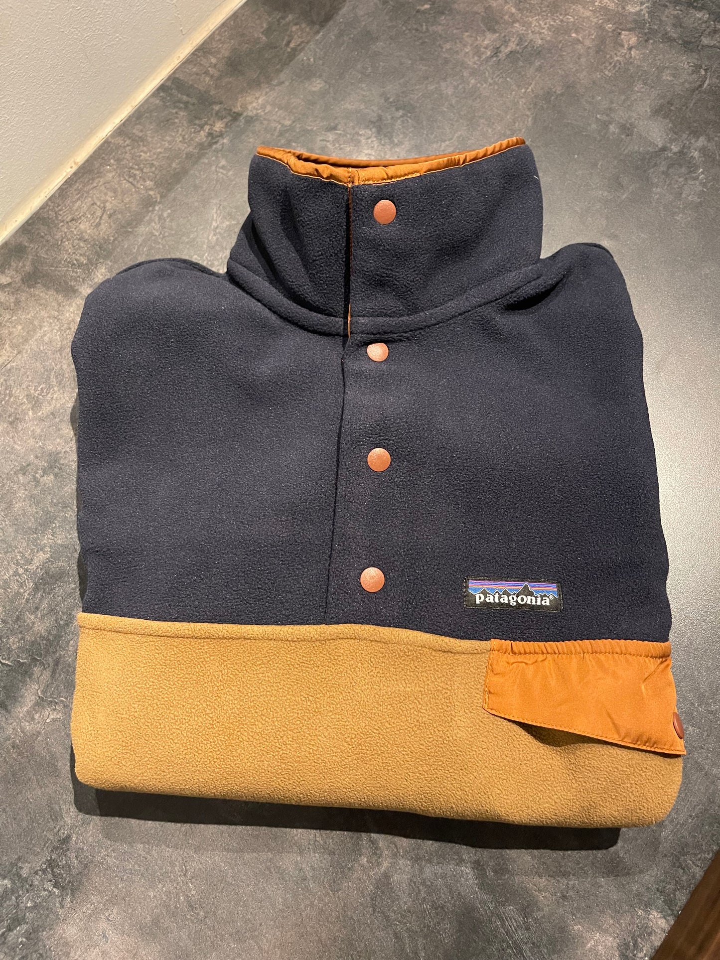 Fleece Pullover Patagonia Synchilla (S Herren / M Damen) marineblau braun