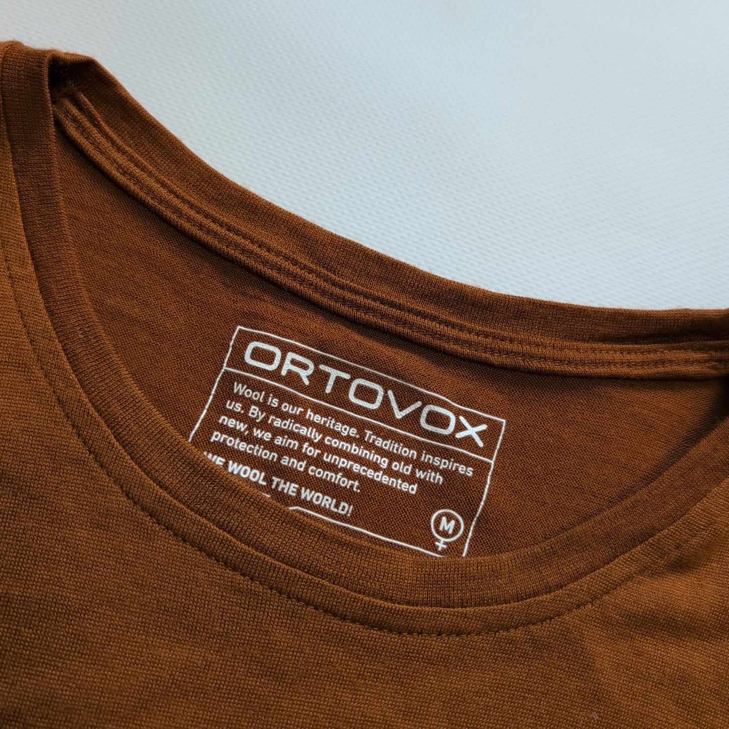 Pure Merino Longsleeve von Ortovox (M Damen) Ocker / senffarbig