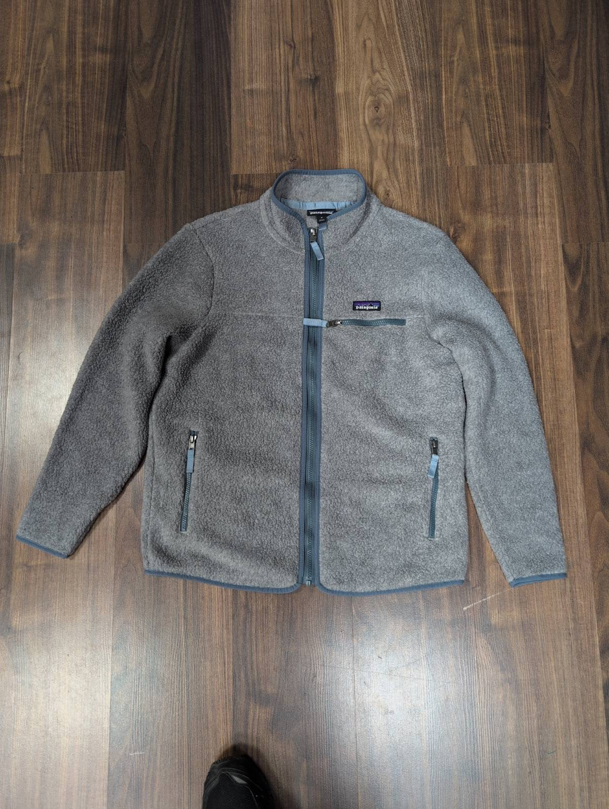 Retro Pile Jacke von Patagonia (M Herren) Teddy grau