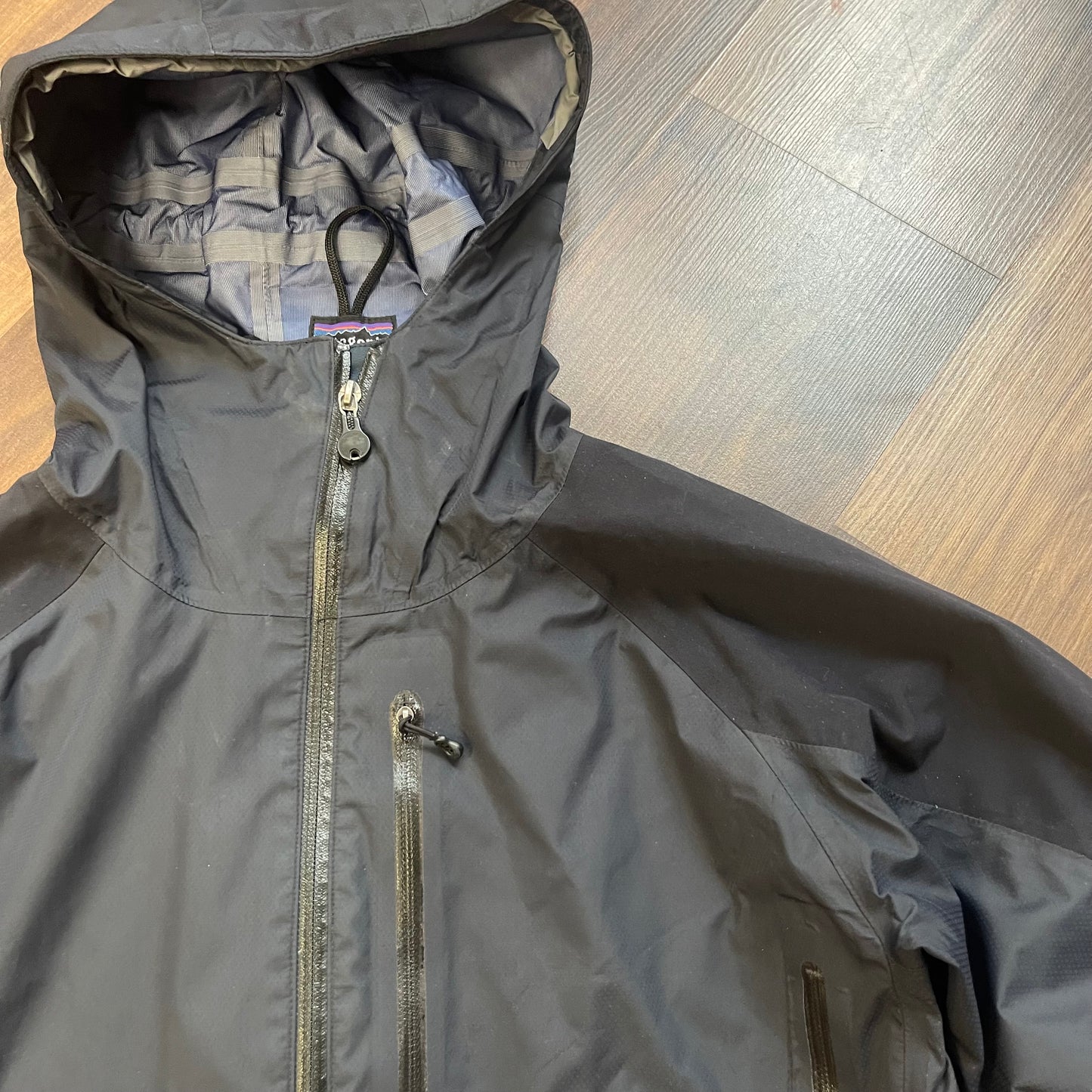 Hardshell Jacke von Patagonia (L Damen ) Regenjacke schwarz