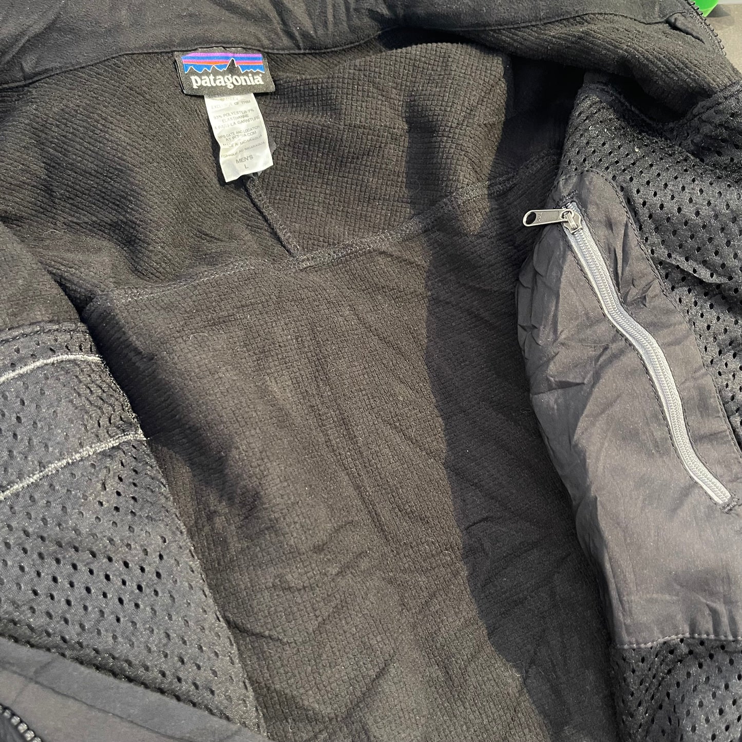 Übergangsjacke Patagonia (L Herren) schwarz wasserdicht