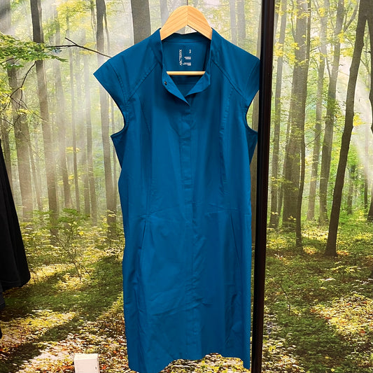 Arcteryx Trekking Kleid (Damen S) blau mit Druckknöpfen