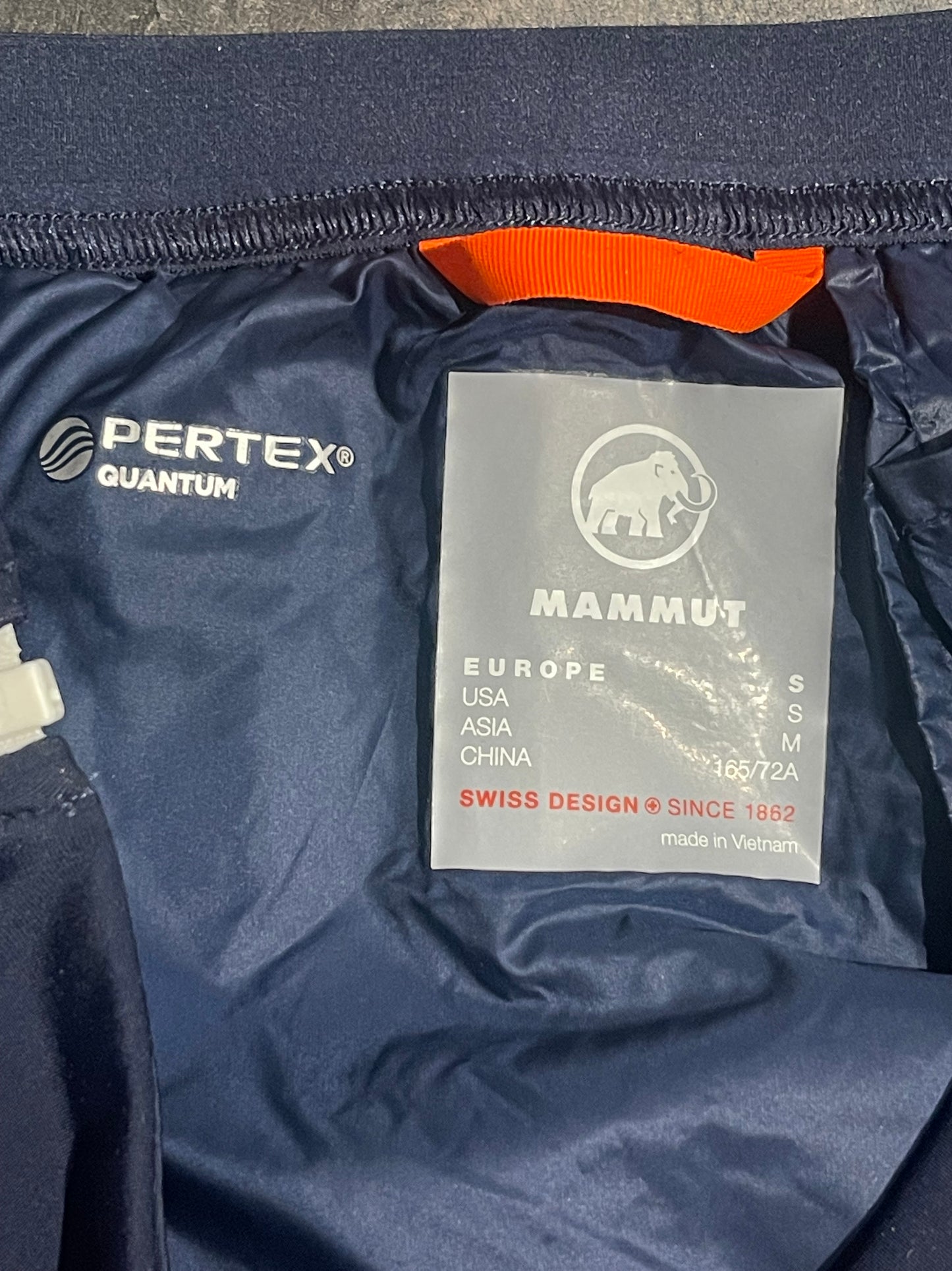 Ski Isolations Rock von Mammut (S Damen) Kunstdaune dunkelblau