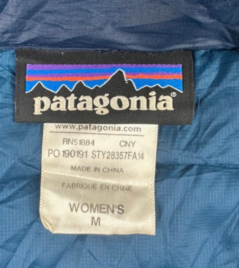 Daunen Mantel Patagonia (M Damen) Isolation Steppmantel dunkelblau - wanderlich.com