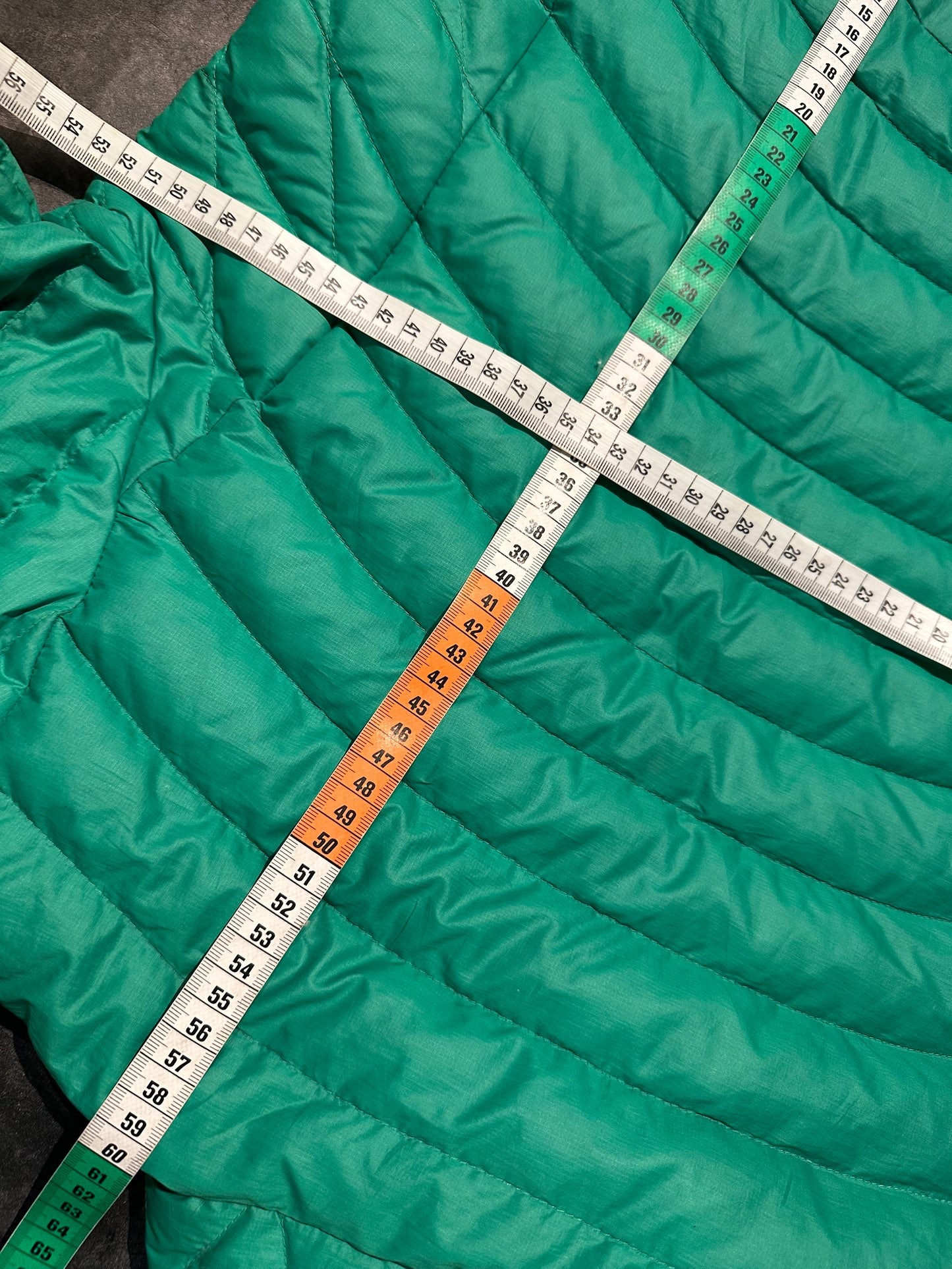 Patagonia Daunen Jacke (S Damen) Isolations Midlayer türkis grün