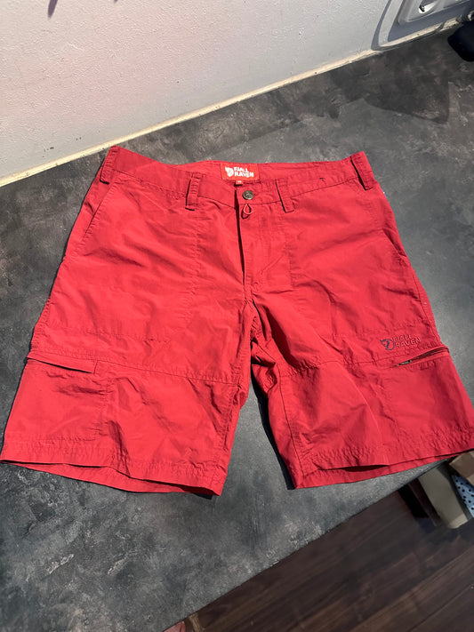 Shorts von Fjällräven (M :38 Damen) kurze Hose rot
