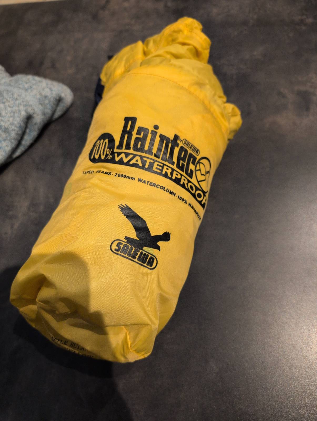 Regen Jacke von Salewa (M Damen / S Herren) wasserdicht gelb