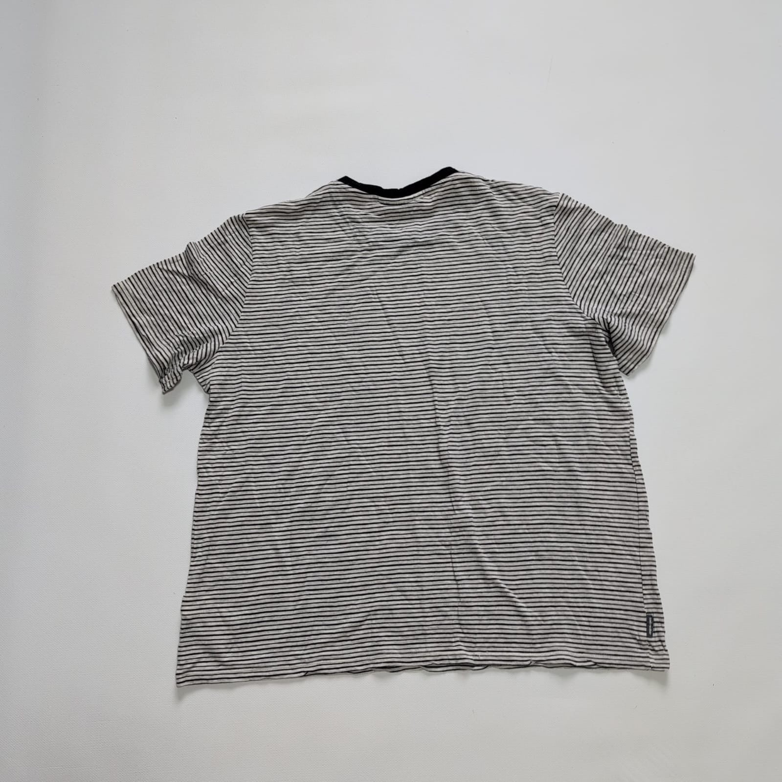 T-Shirt von Icebreaker Merino (XL Damen) weiß gestreift - wanderlich.com