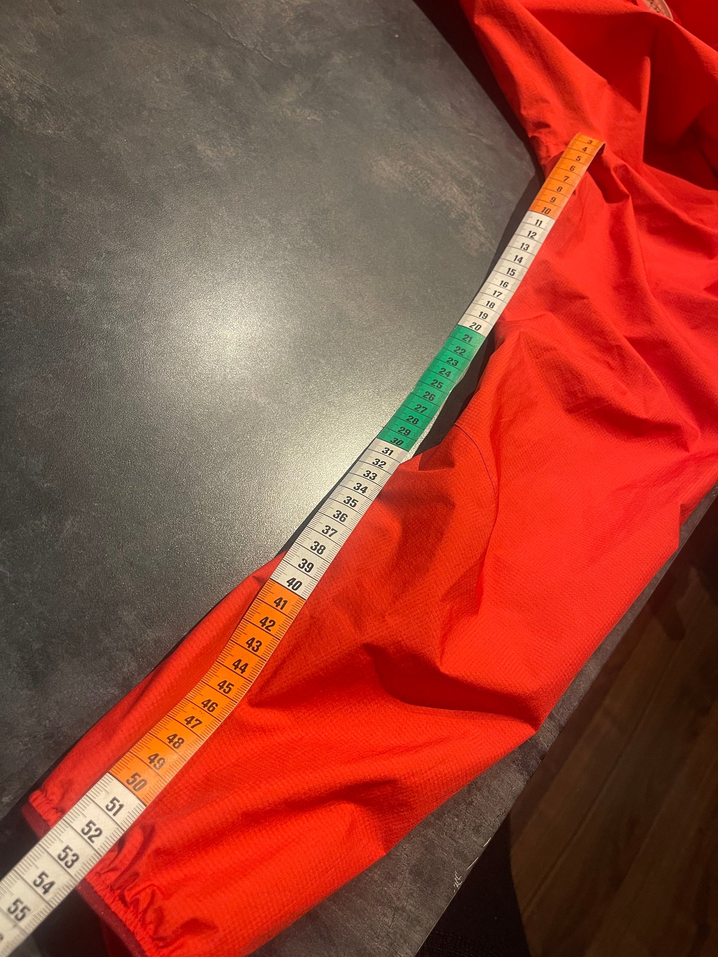 Leichte Regen Jacke von Haglöfs (M Damen) Waterproof rot