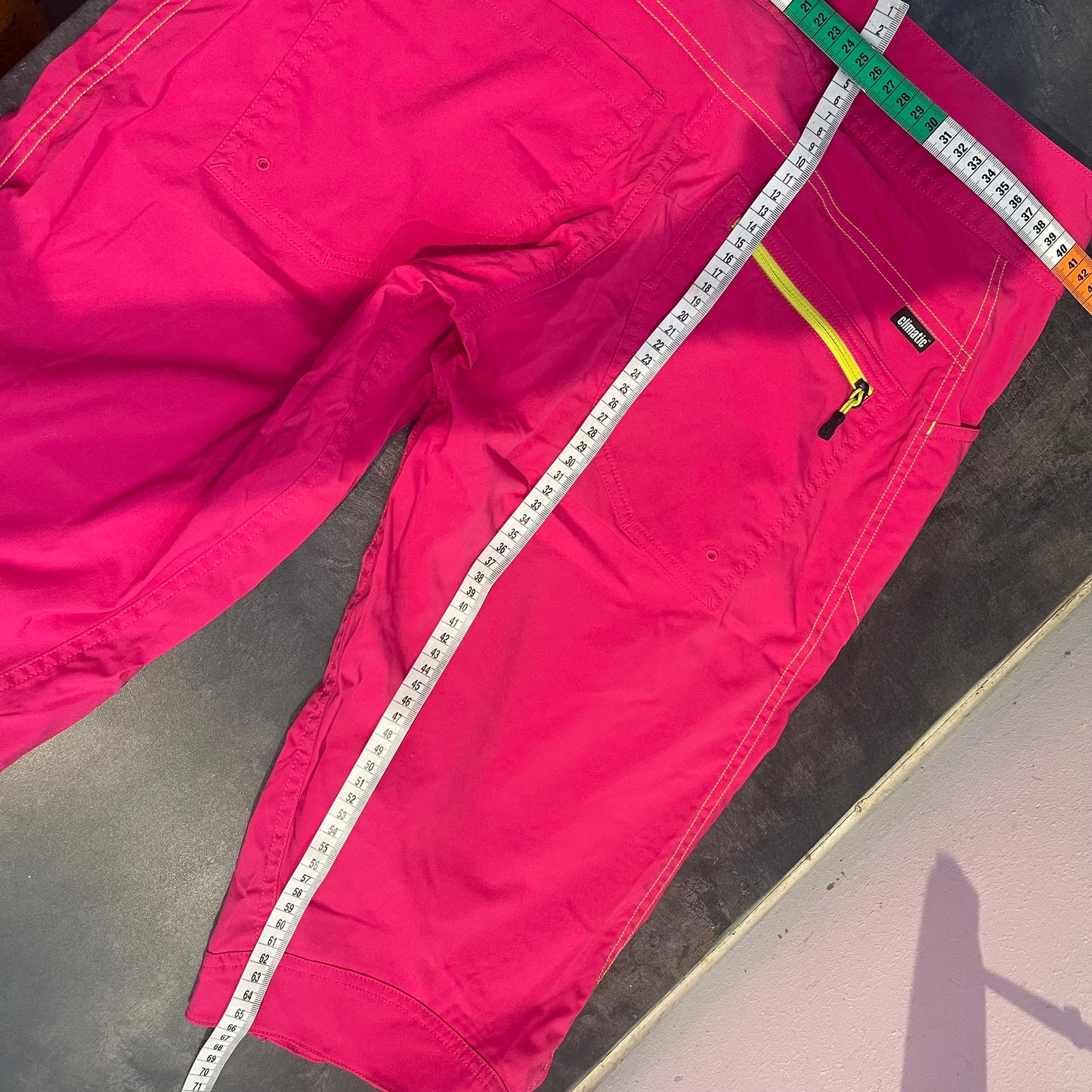 Wander Shorts / kurze Hose von Haglöfs ( M Damen) pink - wanderlich.com