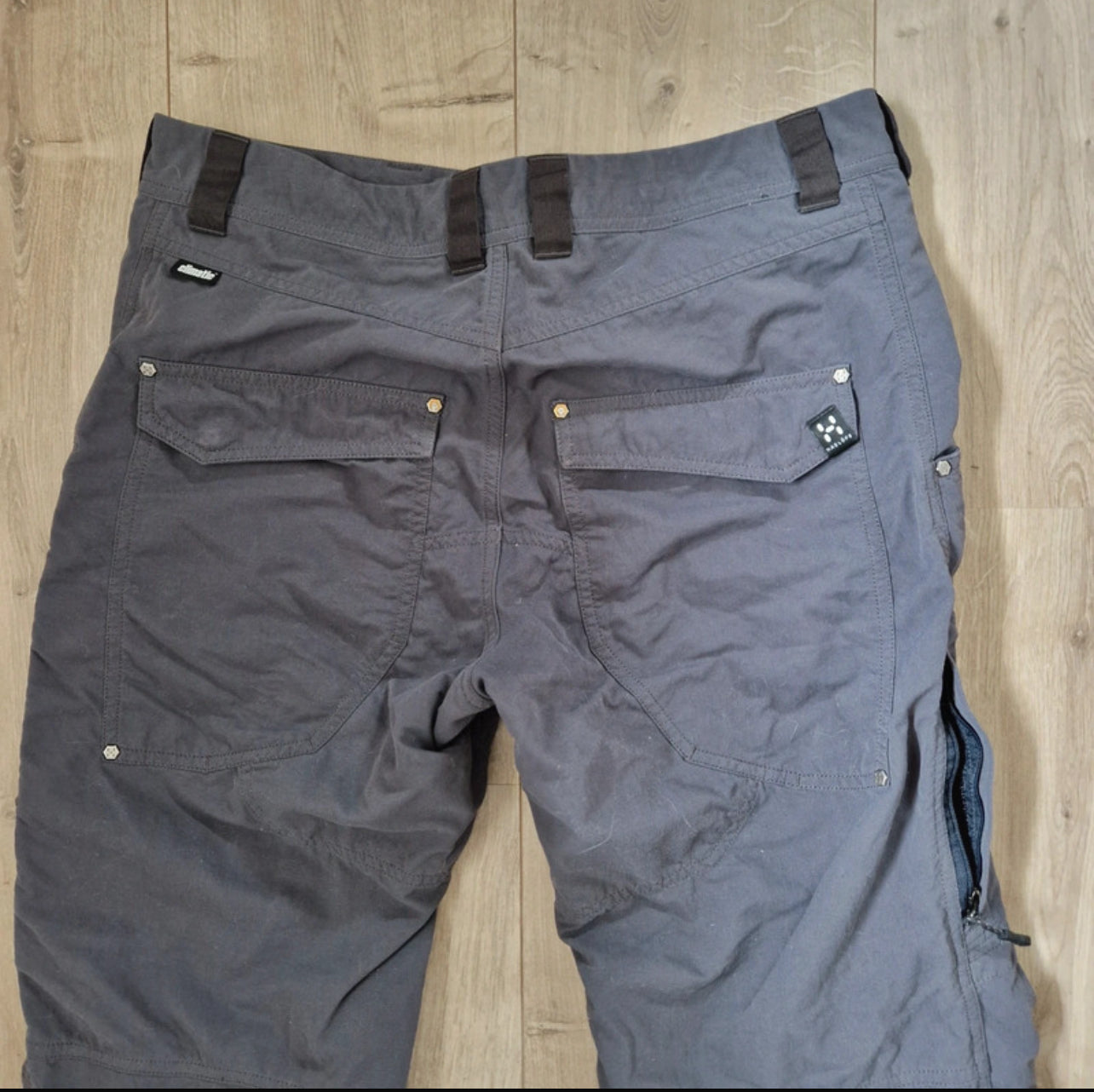 Robuste Trekking Hose von Haglöfs (S Herren) Climatic grau