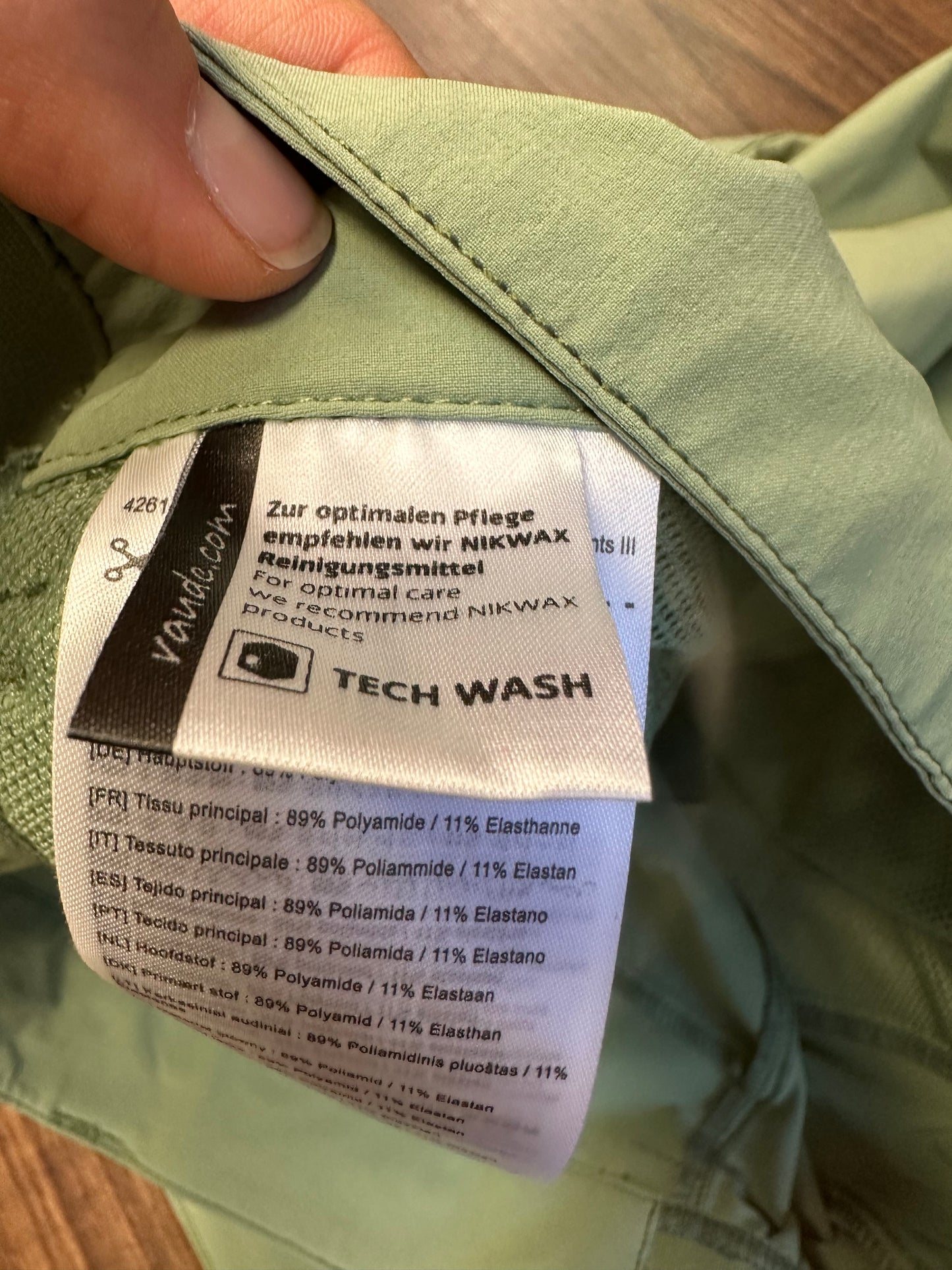 Zip Off Trekking Hose Vaude 2 in 1 ( L bis XL Damen) hell grün