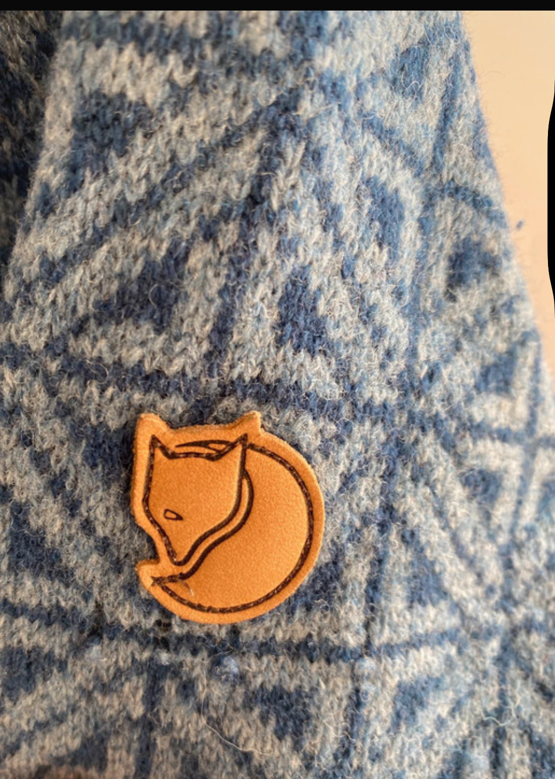 Strick Jacke Fjällräven ( M bis L) pure Wolle blau gemustert