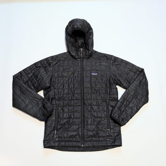 Leichte Isolations Jacke Patagonia Nano Puff (S Herren) schwarz