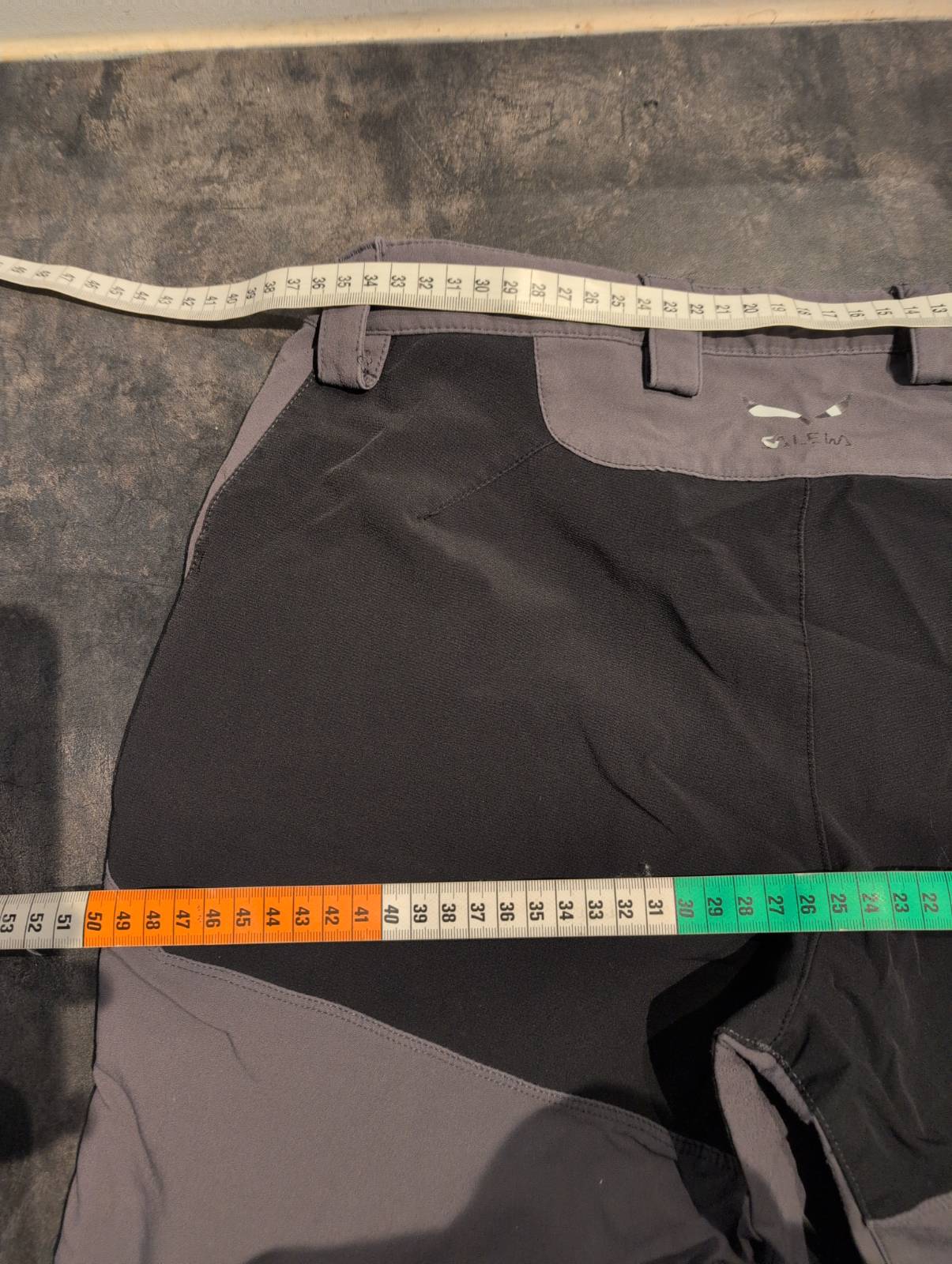 Leichte Softshell Hose von Salewa (M Damen) Kletterhose grau