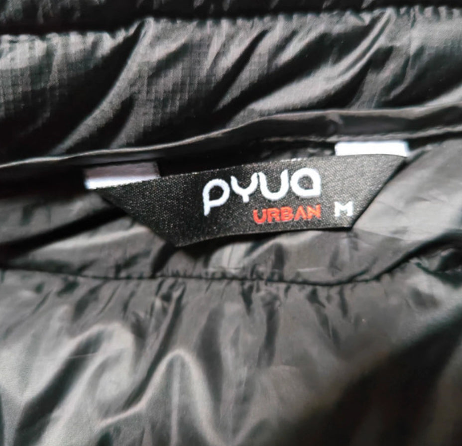 Stepp Jacke von Pyua (M Damen) Recycelte Kunstdaune schwarz