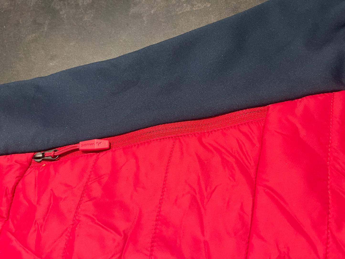 Primaloft Jacke von Vaude (Damen L / 40-42) Kapuzenjacke rot