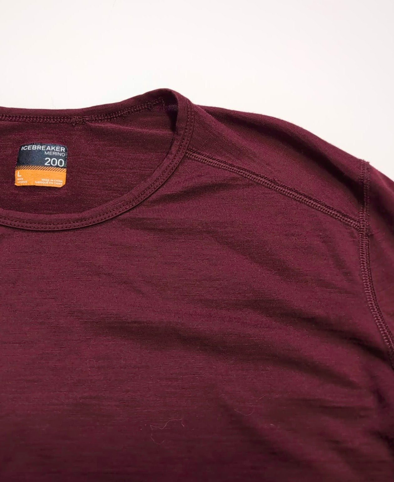 100% Merino Longsleeve Icebreaker 200 (L Herren) Burgunder rot - wanderlich.com