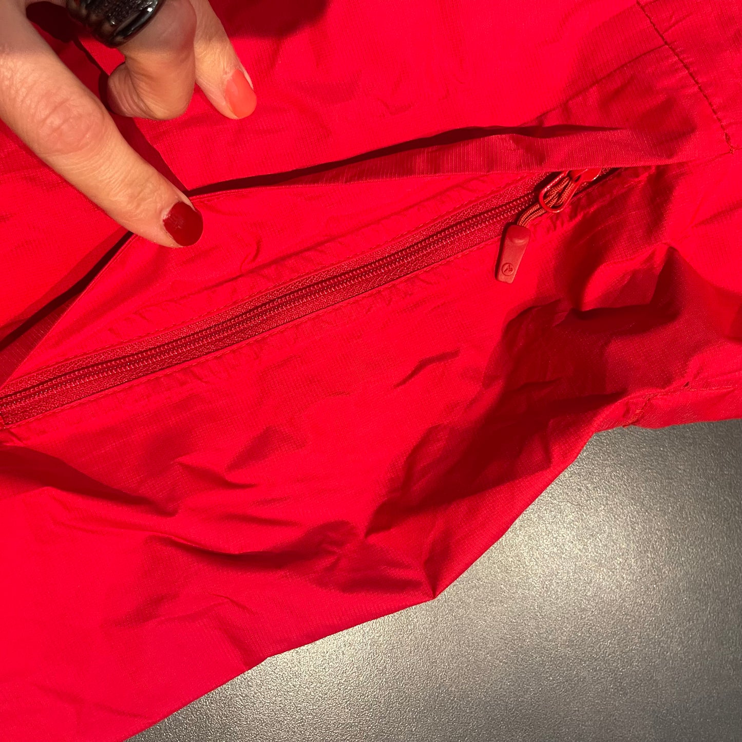 Hardshell Jacke von Marmot (S Damen) Regenjacke rot