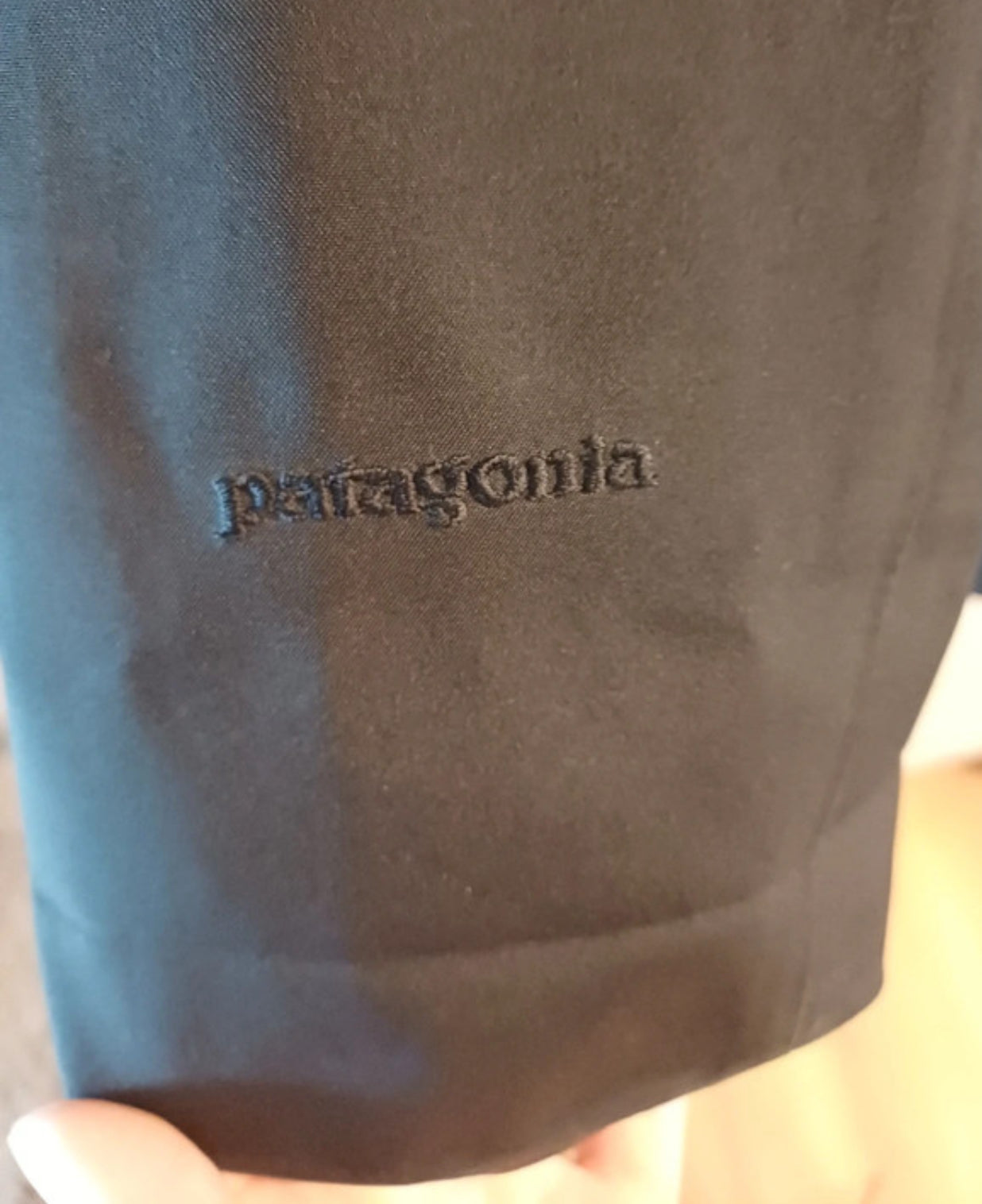 Daunen Winterparka Patagonia (M Damen) Mantel wasserdicht schwarz