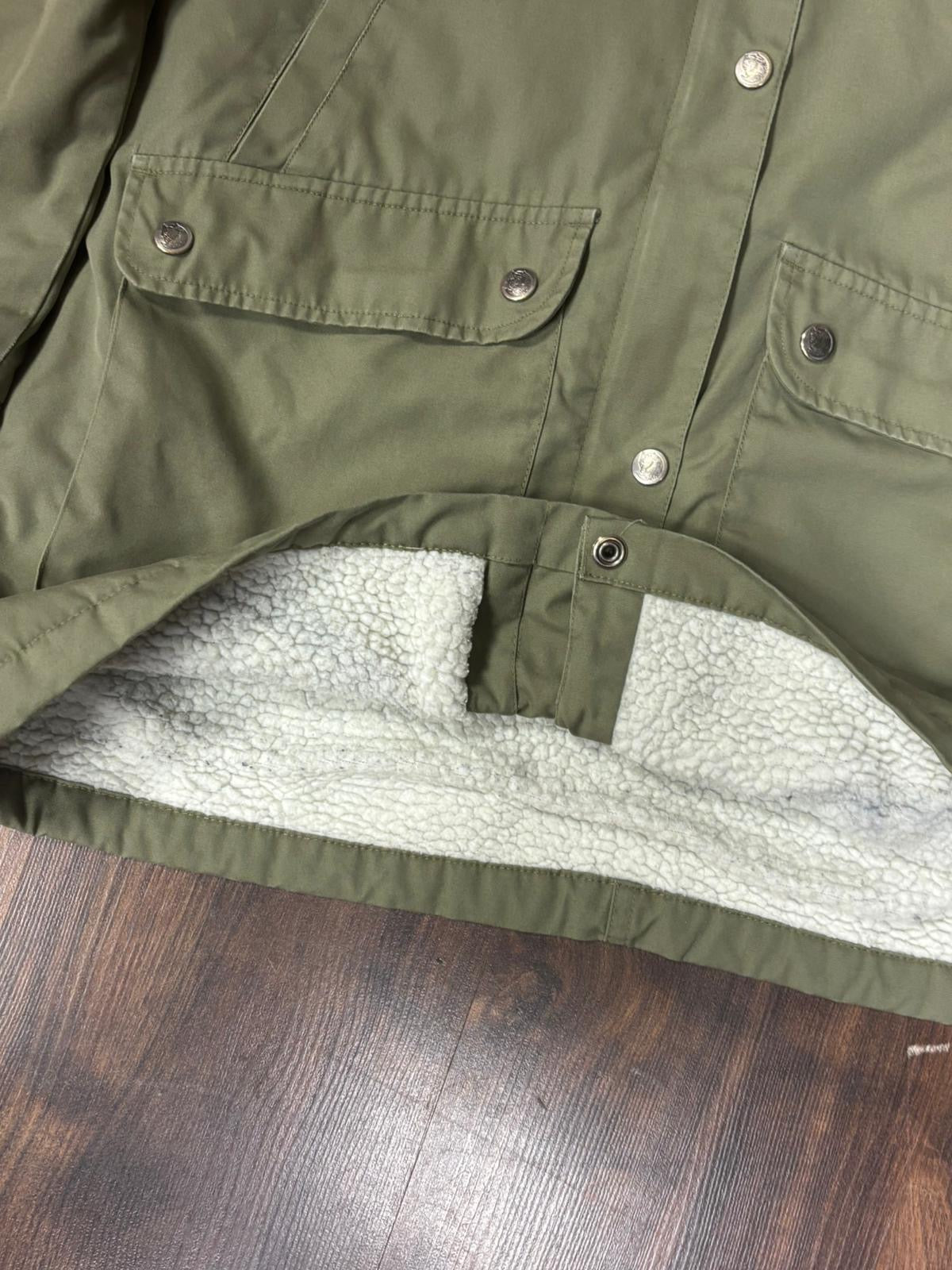 Gefütterte Jacke von Fjällräven S Greenland Parka khaki