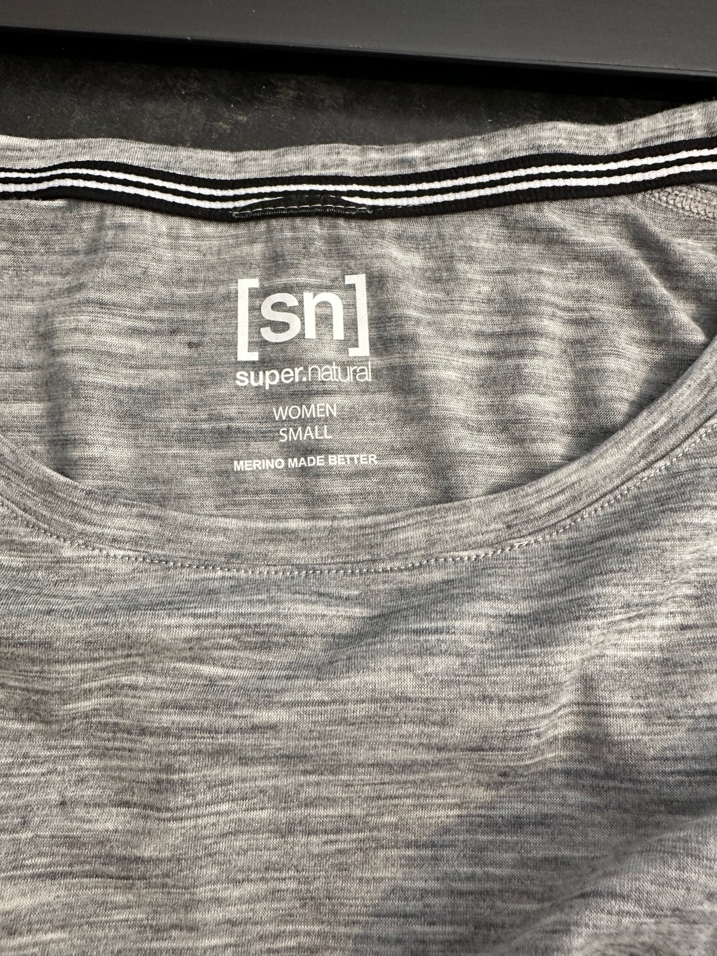 Merino T-Shirt Crop Top von SuperNatural (S Damen) grau