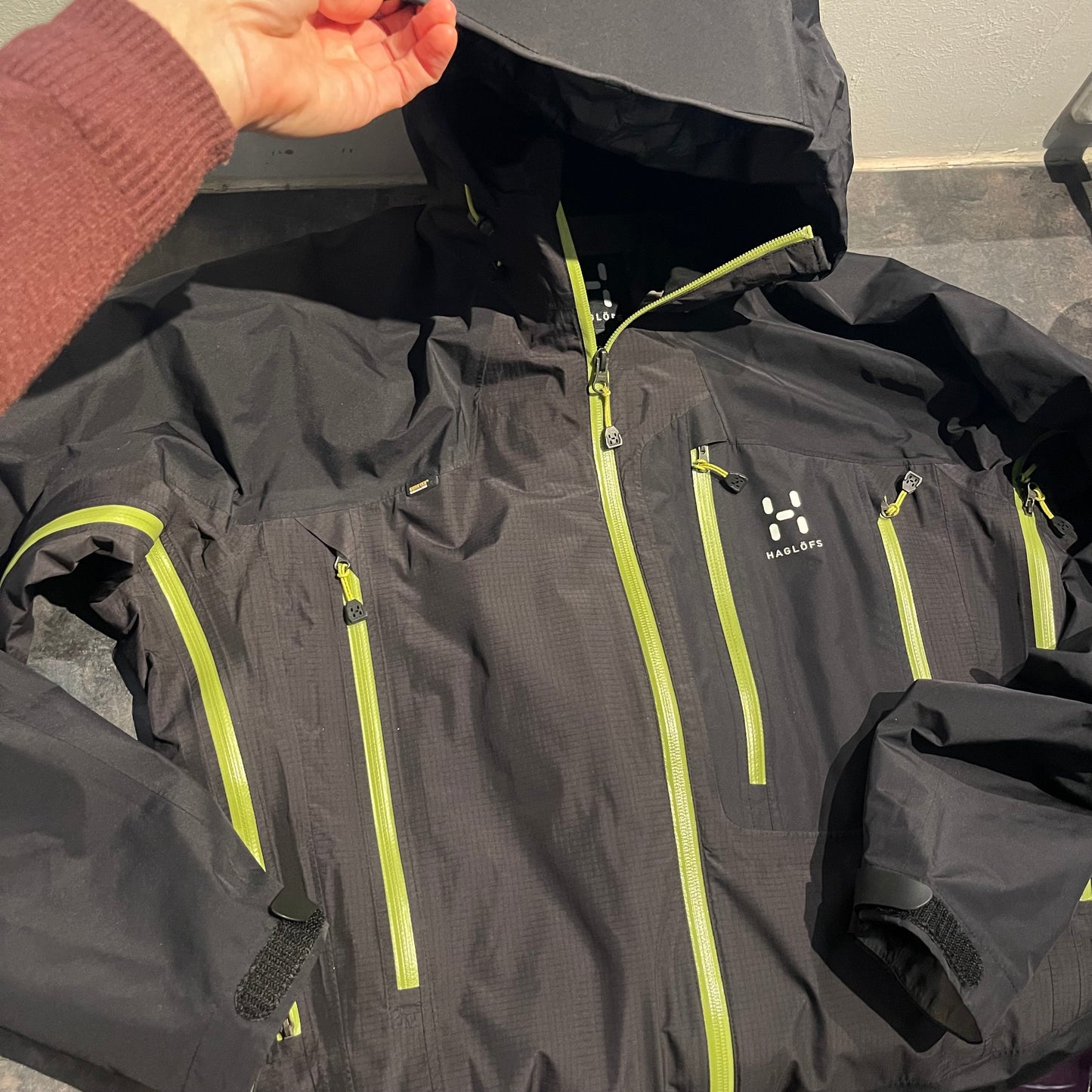 Hardshell Jacke von Haglöfs (L Herren) Goretex schwarz