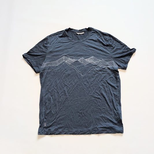 Merino T-Shirt Icebreaker (XL Herren) blau Brustprint - wanderlich.com