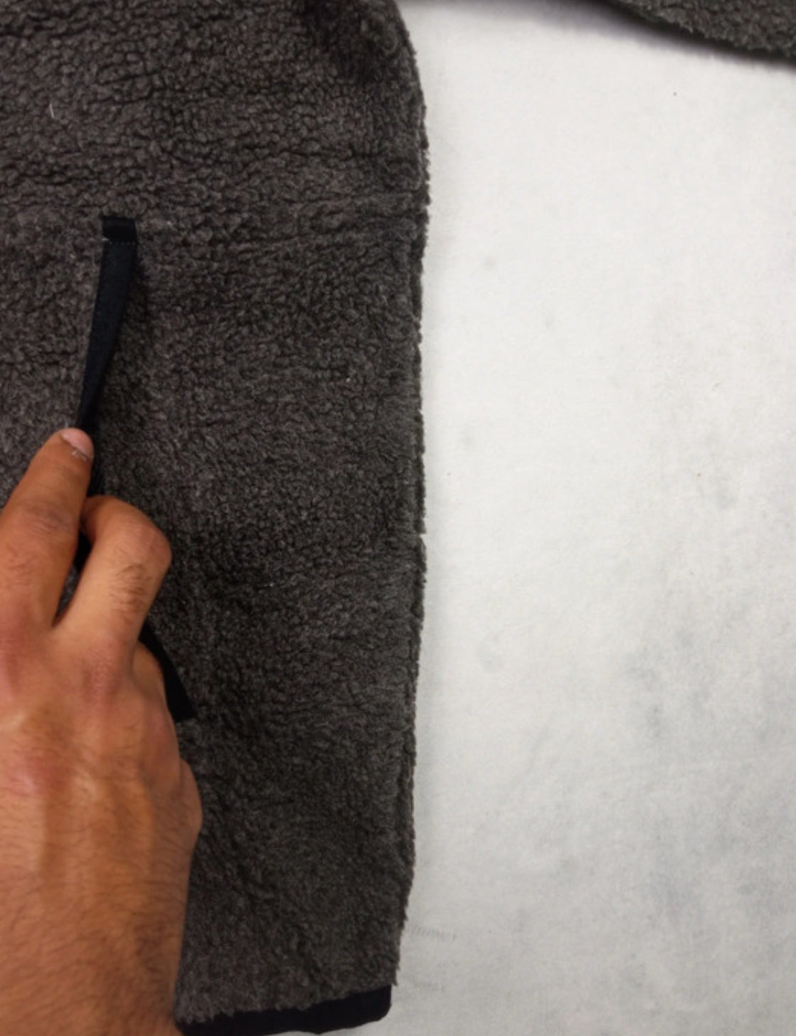 Patagonia Retro Pile Zip Pullover (L Herren) Baumwolle dunkelgrau