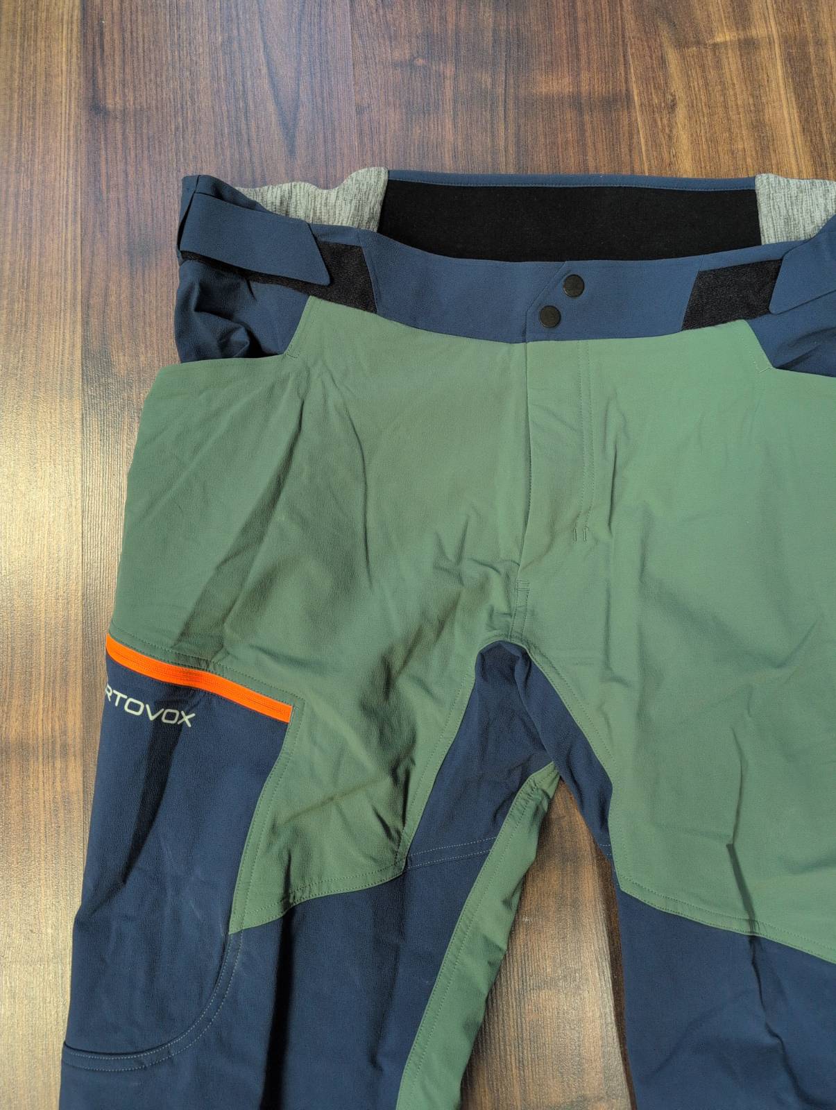 Touren Hose von Ortovox Merino (XXL Herren) Softshell grün blau - wanderlich.com