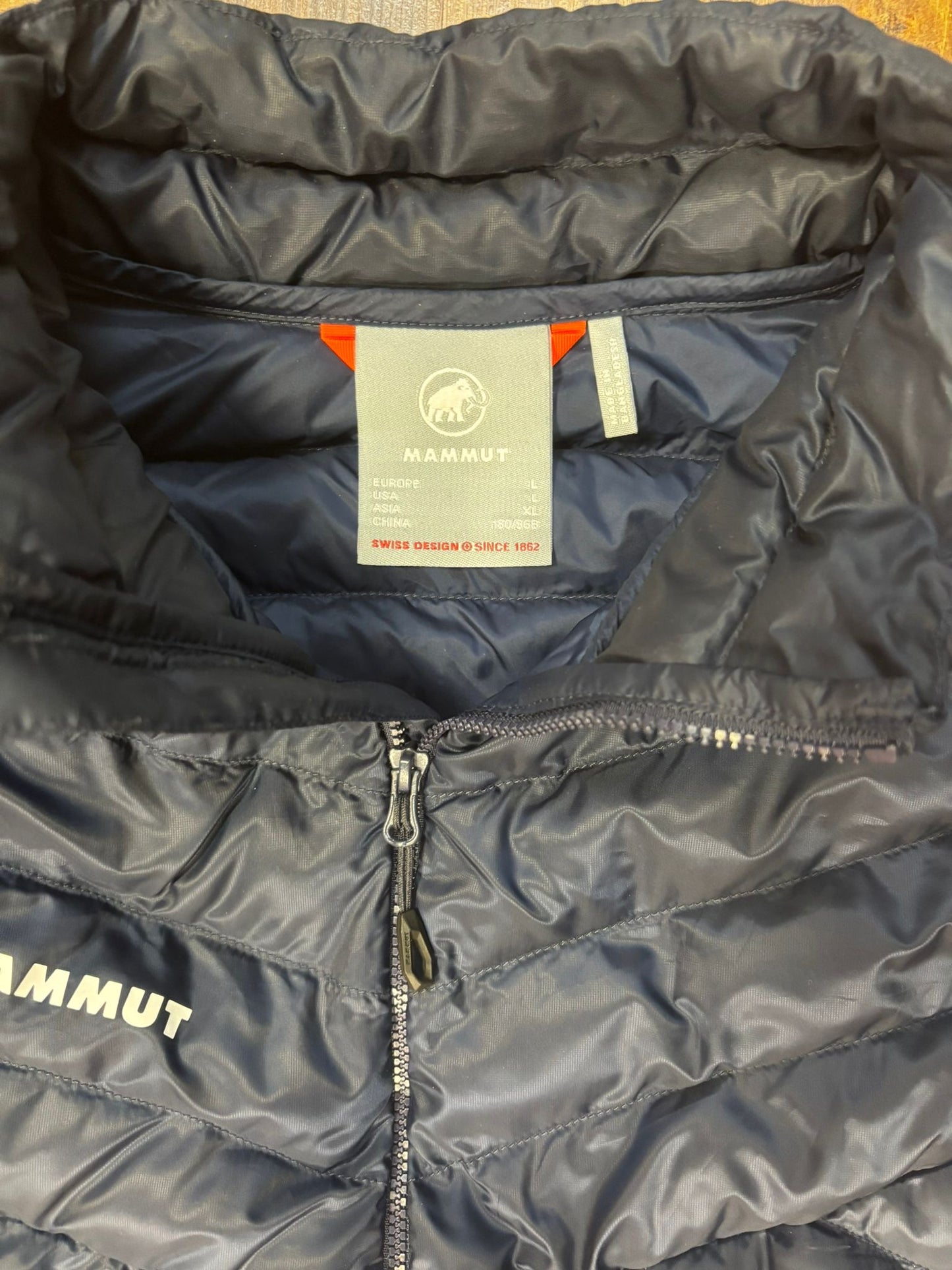 Jacke von Mammut (L Herren) Kunstdaune wasserabweisend marineblau