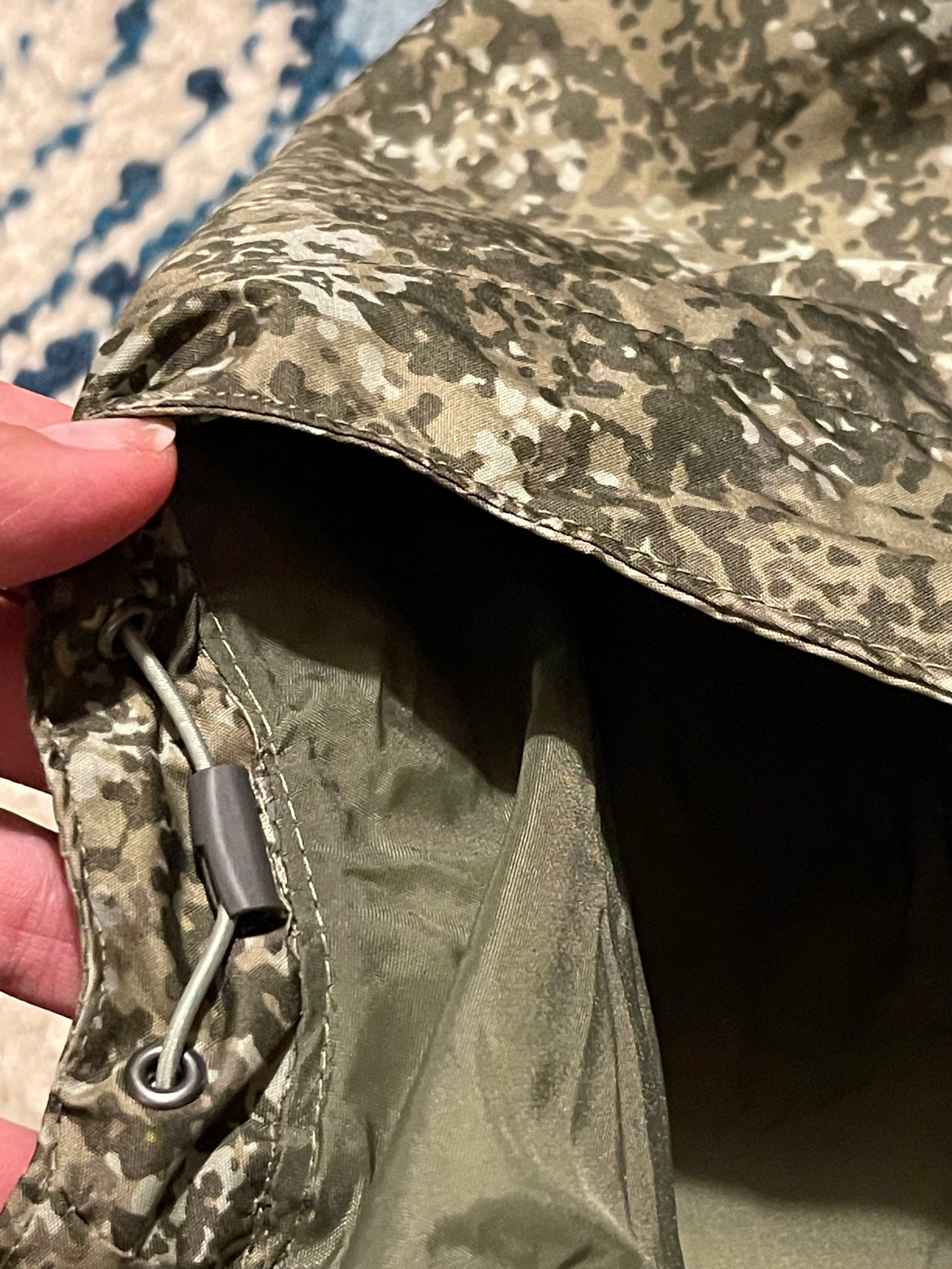 Camouflage Regenjacke /Windbreaker von Columbia XL (Damen) khaki/ olivegrün