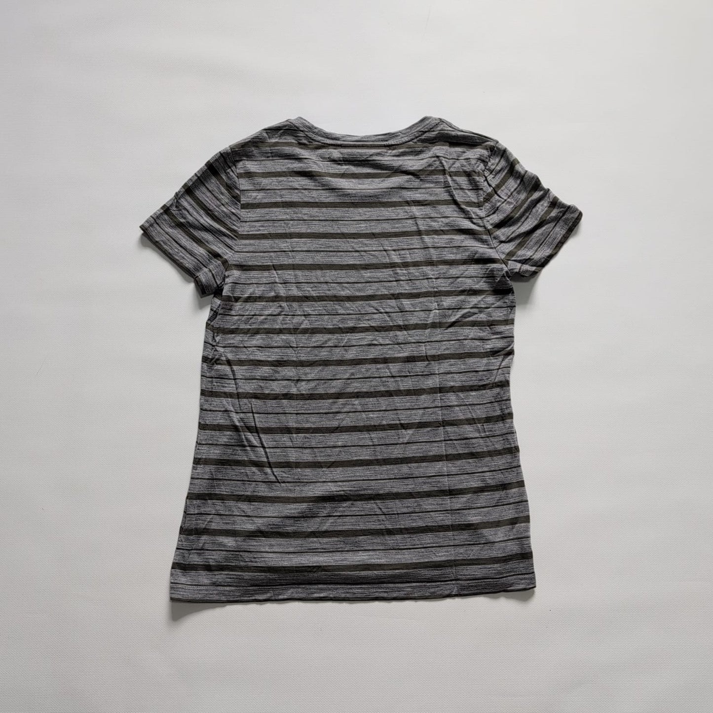 T-Shirt von Icebreaker Merino (M Damen) grau khaki gestreift
