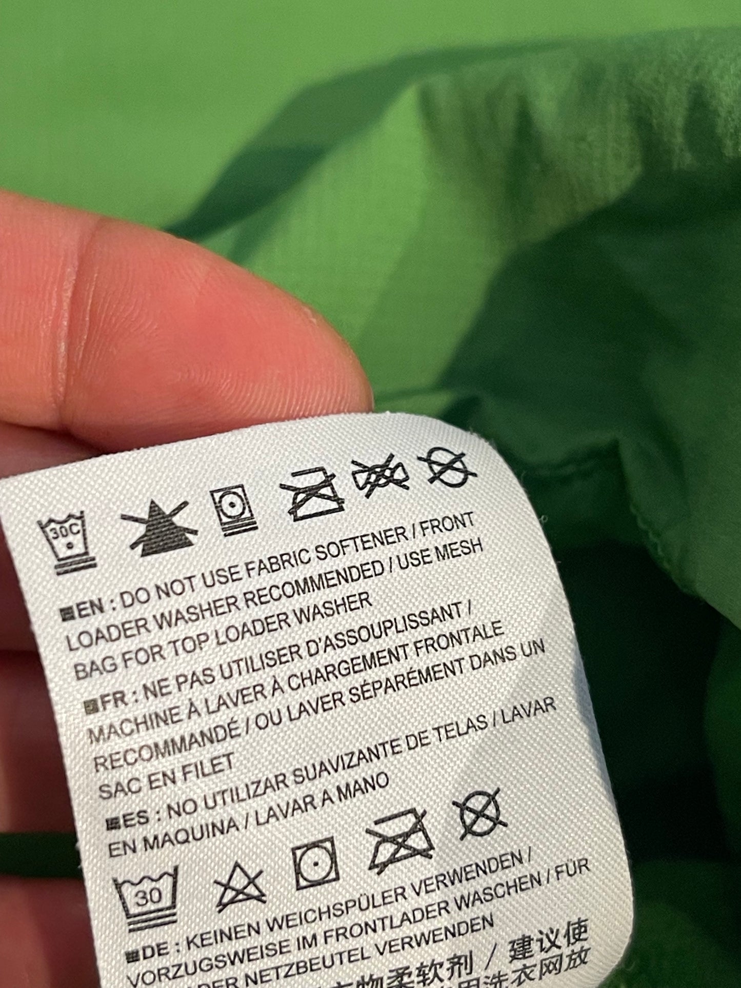 Ultraleichte gefütterte Jacke von Arcteryx Atom LT (XL Damen) grün - wanderlich.com
