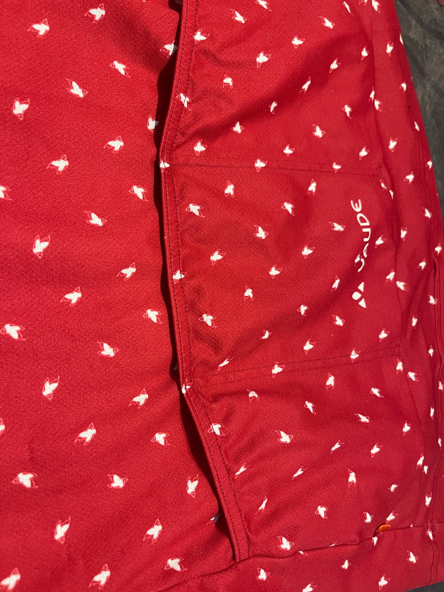 Radtrikot neck zip (Damen S) von Vaude rot mit Print - wanderlich.com