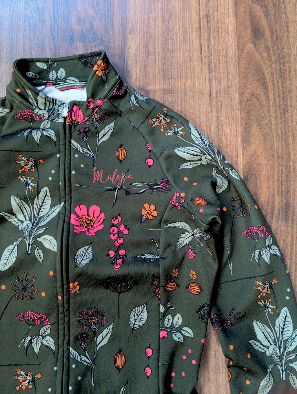 Radjacke / Radtrikot von Maloja (Damen S bis M) khaki mit Print