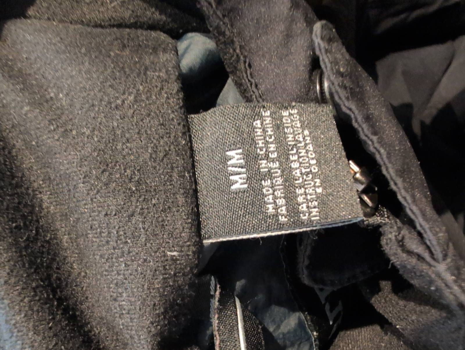 Leicht gefütterter Regenmantel Parka von Marmot (M Damen) schwarz - wanderlich.com