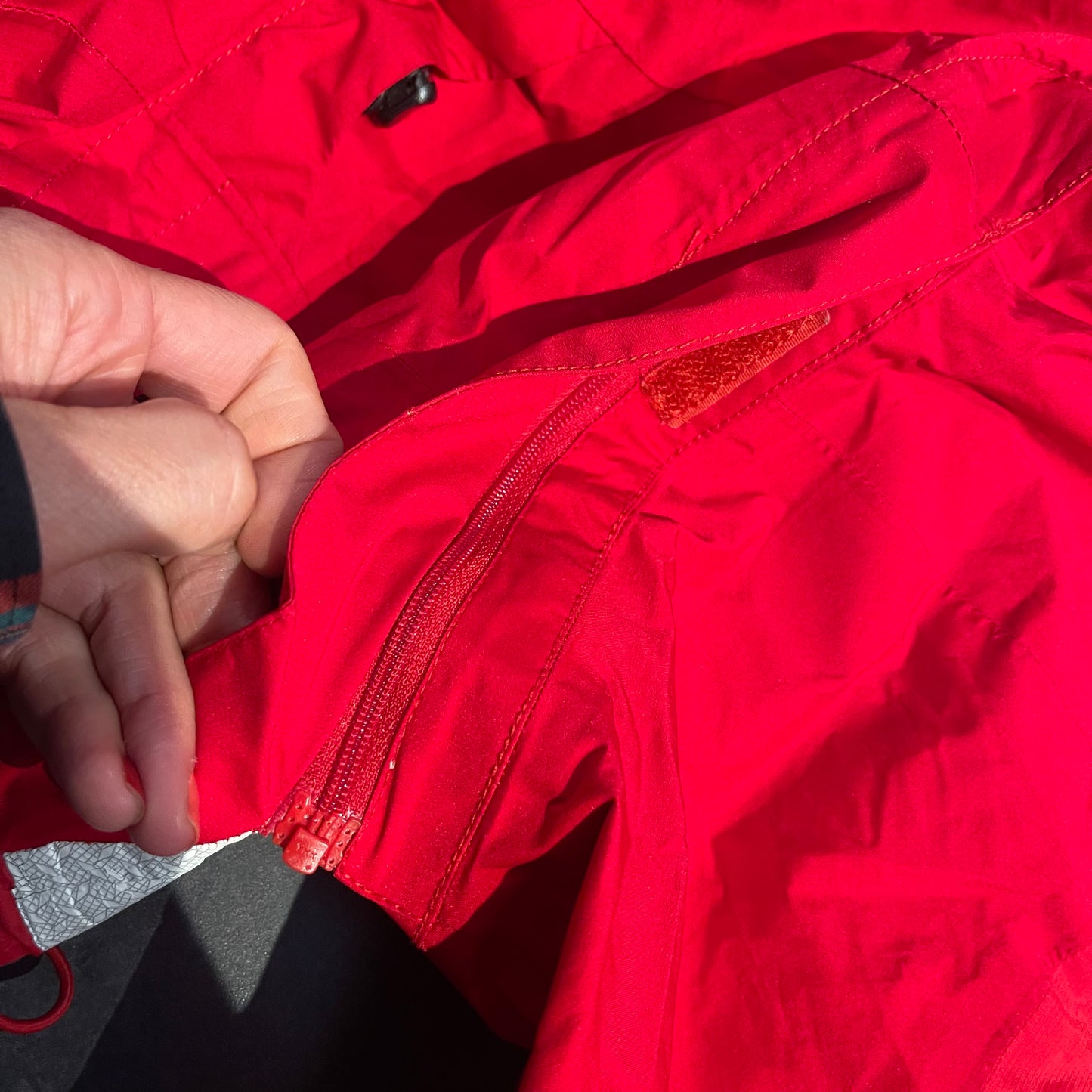 Hardshell Jacke von Marmot (S Damen) Regenjacke rot
