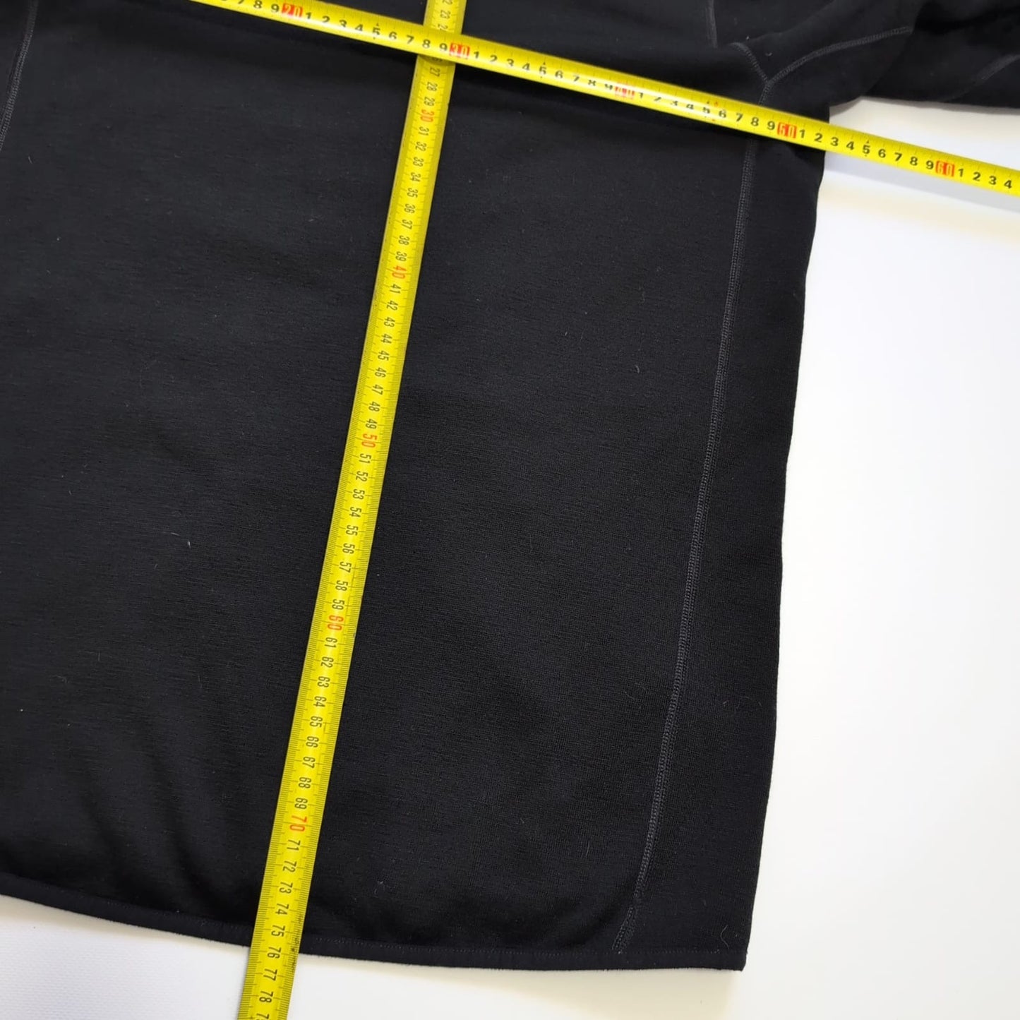 Zipper Merino Jacke von Icebreaker (L Herren) schwarz - wanderlich.com