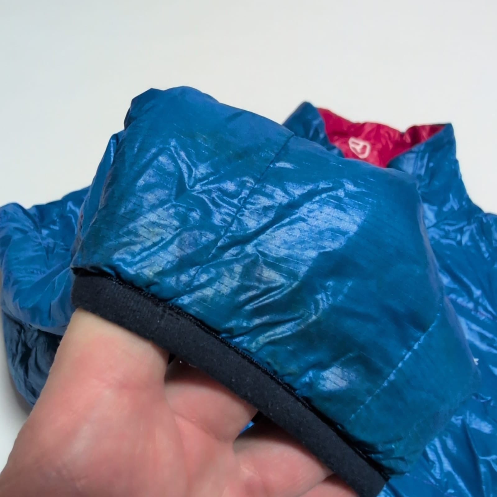 Daunen / Wolle Wende Jacke Ortovox (S Damen) pink blau - wanderlich.com